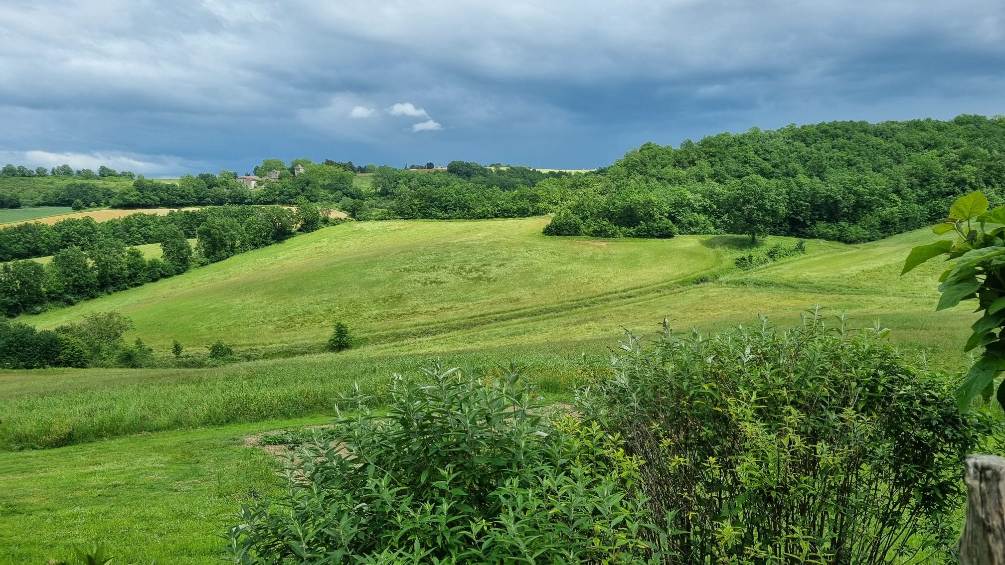 Ancienne grange convertie en Habitation dans un hameau paisible avec belle vue