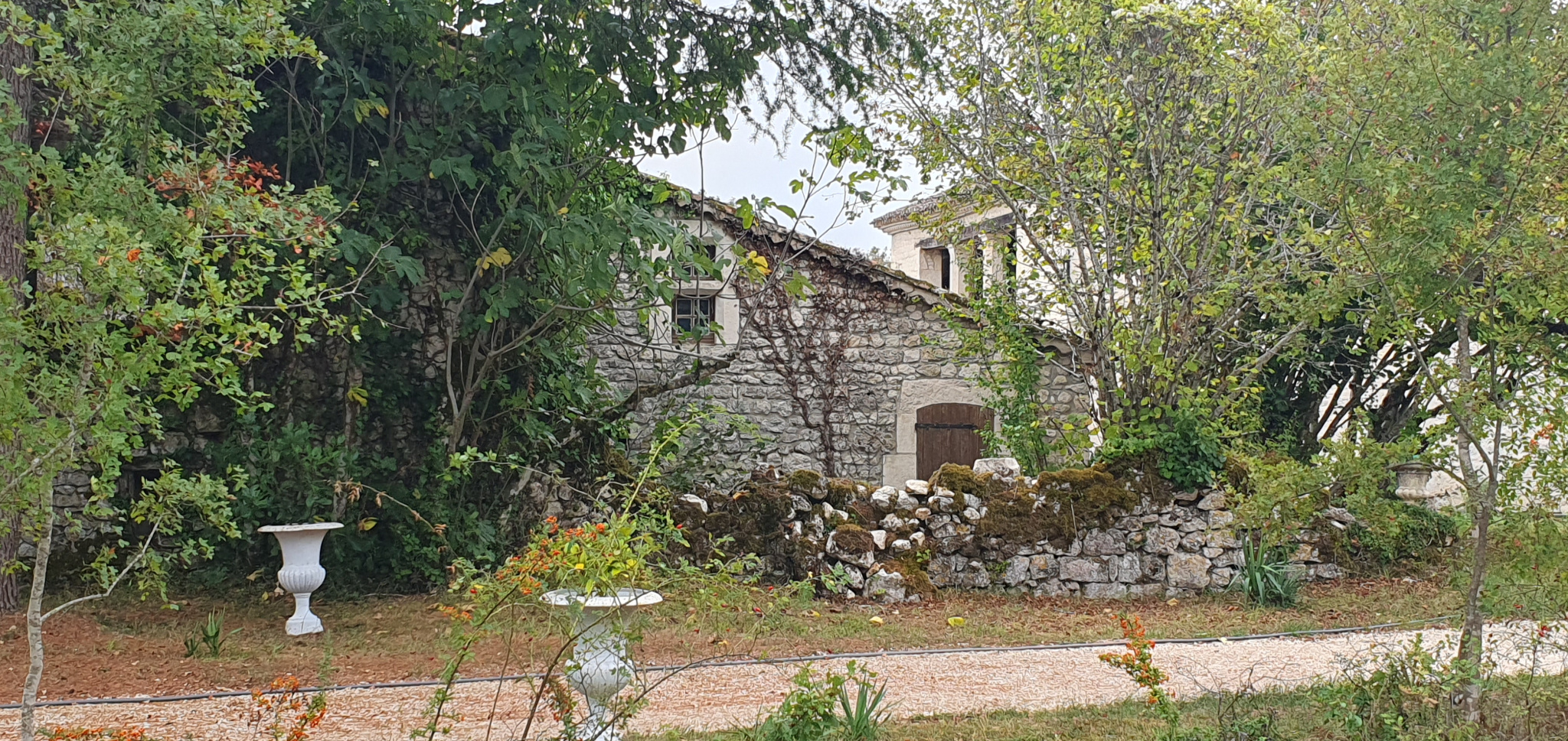 Charmante propiété authentique dans le Quercy Blanc au sud du Lot