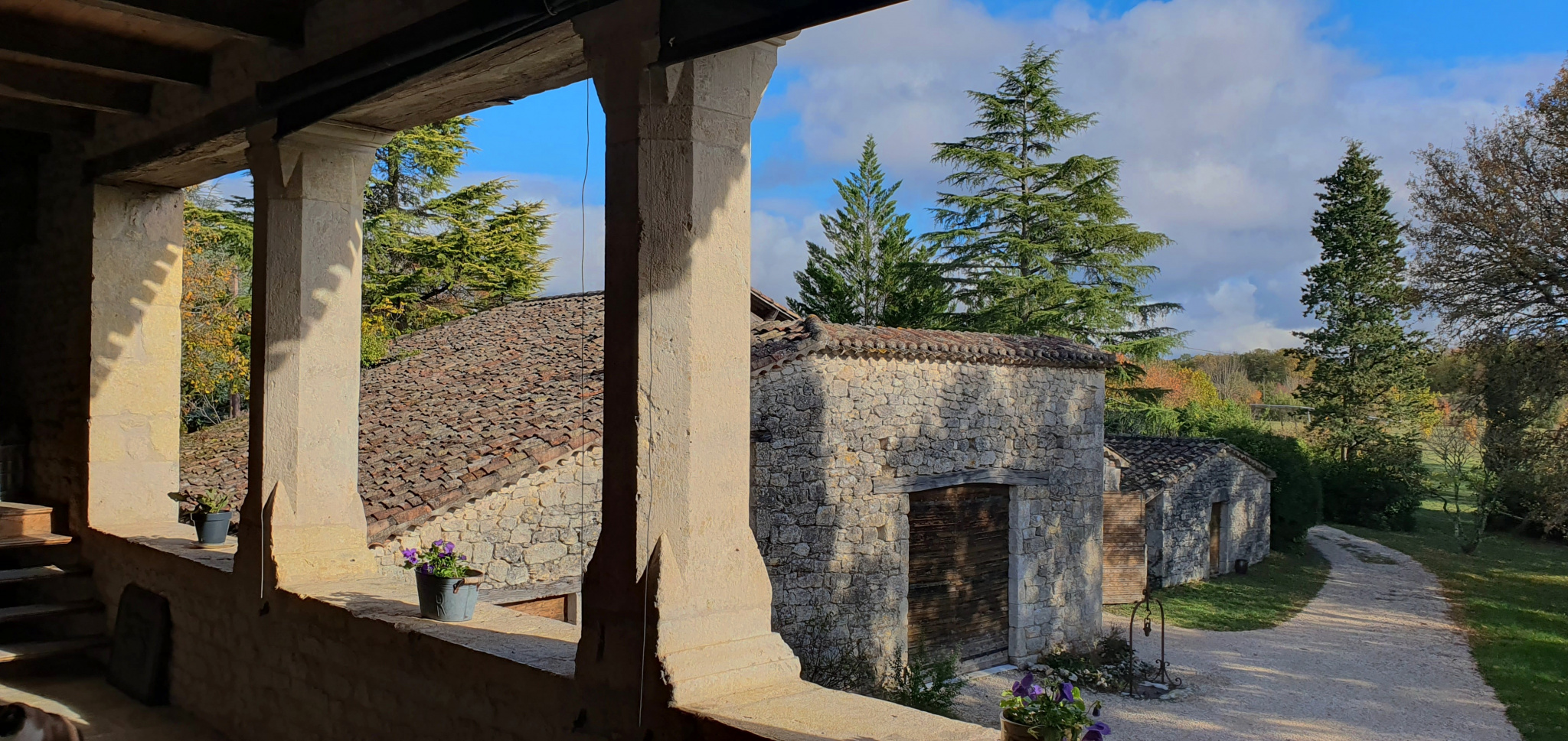 Charmante propiété authentique dans le Quercy Blanc au sud du Lot