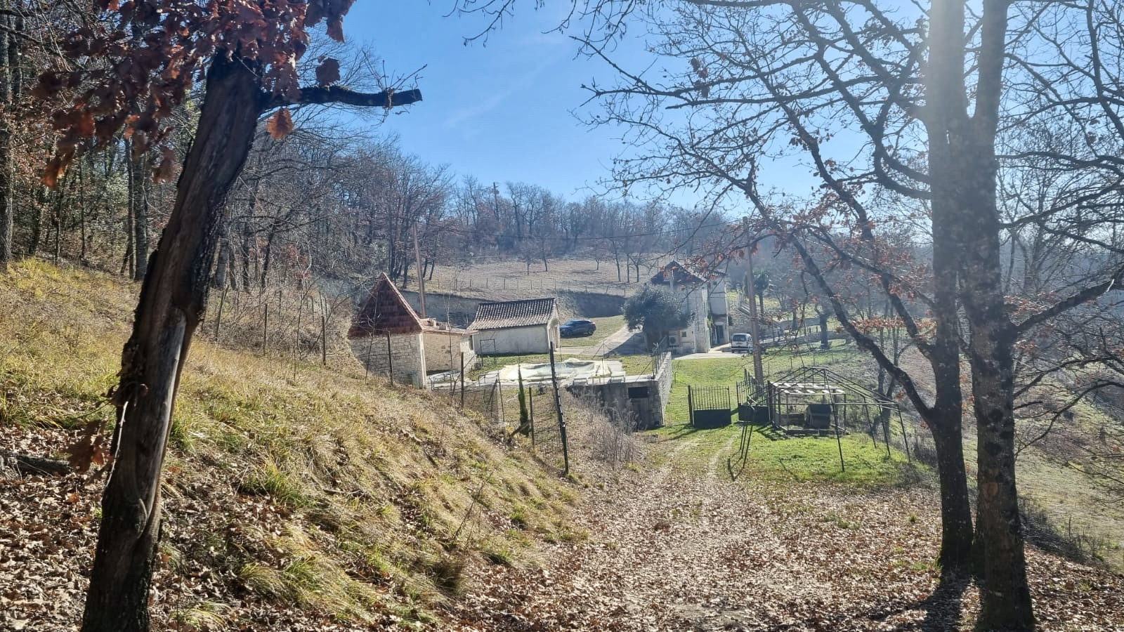 Belle propriété en pierre avec vue dégagée dans le Tarn et Garonne