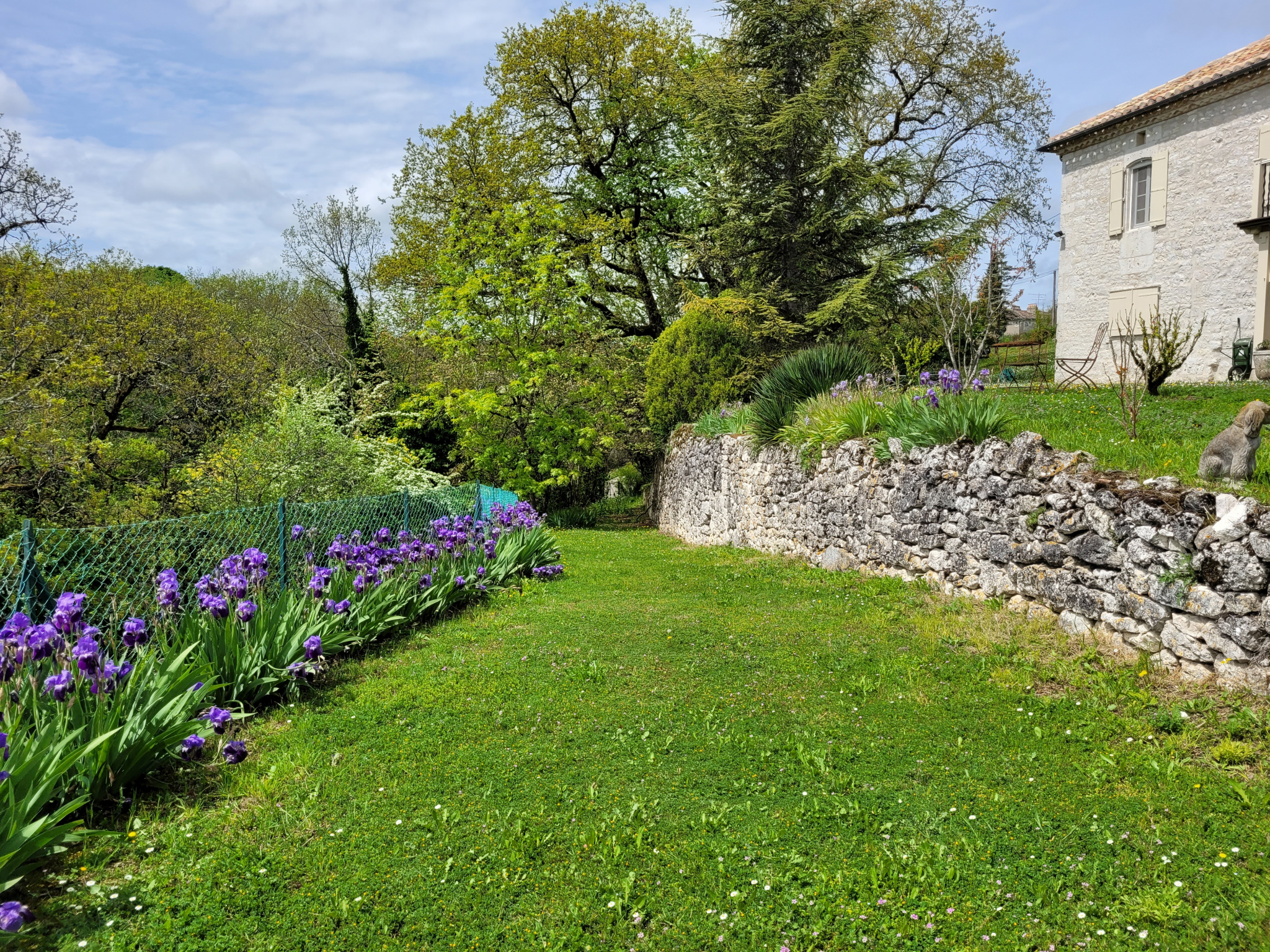 Charmante propriété remplie d'histoire sur les hauteurs  d'un hameau du Quercy